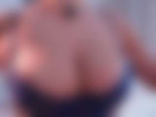 EmilyBell's Live Sex Cam Show