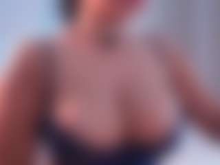 EmilyBell's Live Sex Cam Show