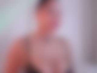 EmilyBell's Live Sex Cam Show