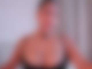 EmilyBell's Live Sex Cam Show