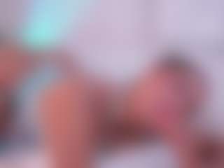 EmilyBell's Live Sex Cam Show