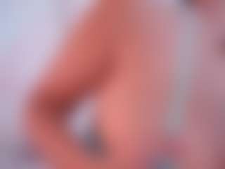 EmilyBell's Live Sex Cam Show