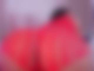 Live cam show with EmilyBell - HD Brown Hair on Camsoda