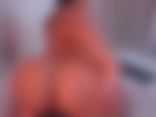 EmilyBell's Live Sex Cam Show