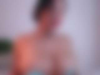 Live-camshow met EmilyBell - Arab Striptease op Camsoda