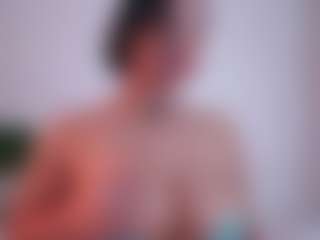EmilyBell's Live Sex Cam Show