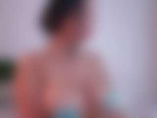 EmilyBell's Live Sex Cam Show