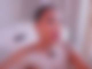 EmilyBell's Live Sex Cam Show
