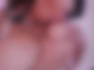 EmilyBell's Live Sex Cam Show