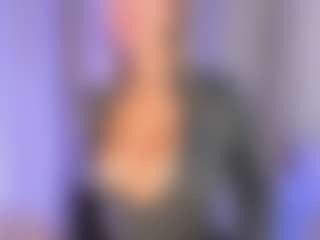 Live cam show with Lilii Moon - Naked on Nude Live Now