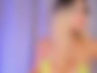 Live cam show with Lilii Moon - Blowjob on xDating