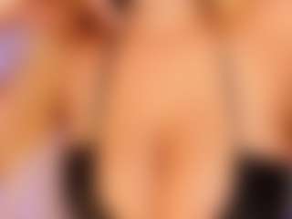 Lilii Moon's Live Sex Cam Show