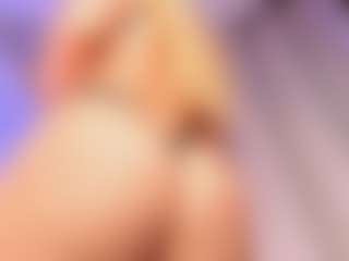 Lilii Moon's Live Sex Cam Show