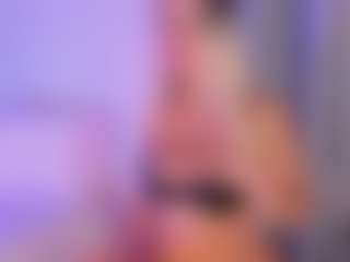 Lilii Moon's Live Sex Cam Show