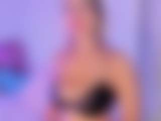 Lilii Moon's Live Sex Cam Show