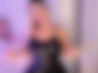Lilii Moon's Live Sex Cam Show