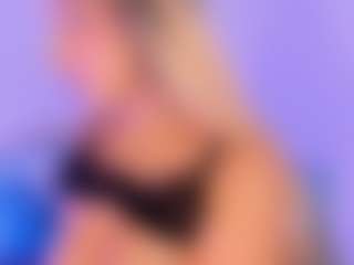 Lilii Moon's Live Sex Cam Show