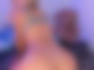 Lilii Moon's Live Sex Cam Show