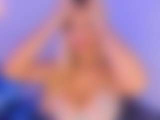 Lilii Moon's Live Sex Cam Show