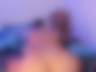 Live cam show with Lilii Moon - Squirt on Lustler