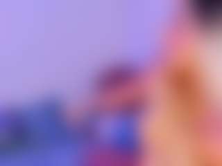 Live cam show with Lilii Moon - Squirt on intimatelivegirls.com