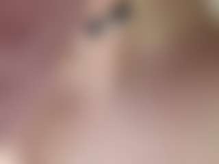 Lilii Moon's Live Sex Cam Show