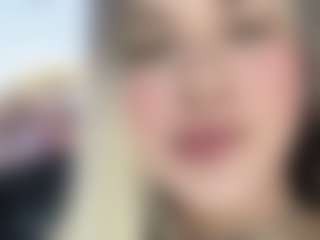 Lilii Moon's Live Sex Cam Show
