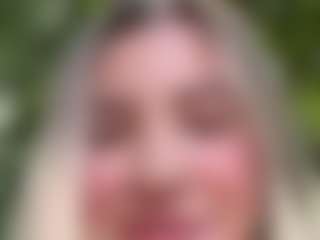 Lilii Moon's Live Sex Cam Show