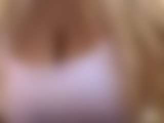 Lilii Moon's Live Sex Cam Show