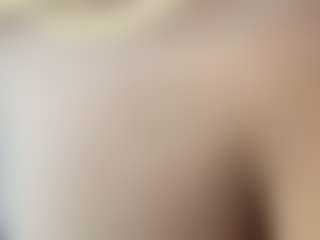 Lilii Moon's Live Sex Cam Show
