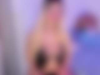 Lilii Moon's Live Sex Cam Show