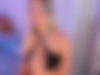 Lilii Moon's Live Sex Cam Show
