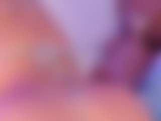 Live cam show with Lilii Moon - Squirt Big Tits on Camsoda