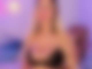 Lilii Moon's Live Sex Cam Show