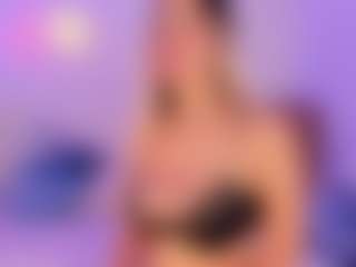 Lilii Moon's Live Sex Cam Show