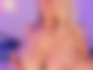 Lilii Moon's Live Sex Cam Show