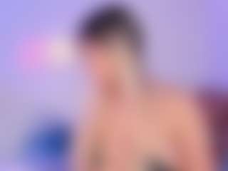 Live cam show with Lilii Moon - Blowjob on sexylivex.com