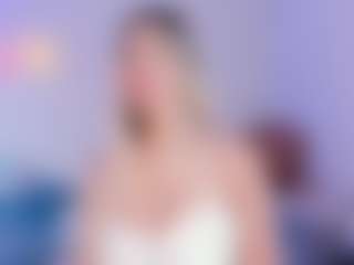 Live cam show with Lilii Moon - Fingering on fapnchat