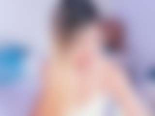 Live cam show with Lilii Moon - Lovense on Stripli.com