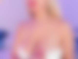Lilii Moon's Live Sex Cam Show