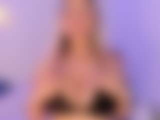 Lilii Moon's Live Sex Cam Show