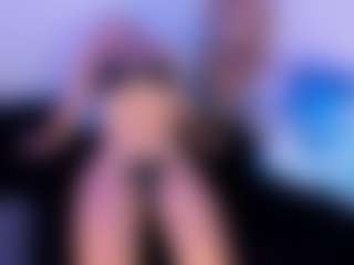 Lilii Moon's Live Sex Cam Show