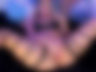 Lilii Moon's Live Sex Cam Show