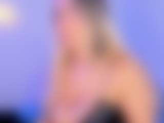 Lilii Moon's Live Sex Cam Show
