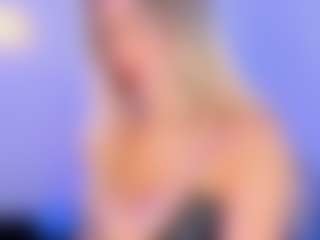 Lilii Moon's Live Sex Cam Show
