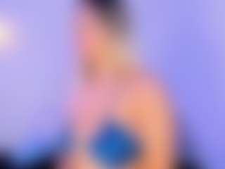 Live cam show with Lilii Moon - Big Tits on Camsoda