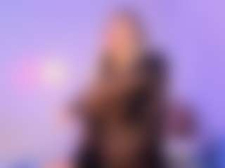 Lilii Moon's Live Sex Cam Show