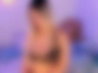 Lilii Moon's Live Sex Cam Show
