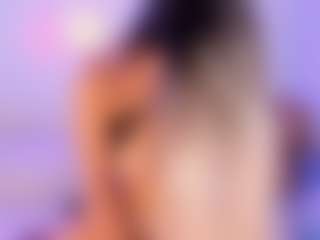 Live cam show with Lilii Moon - Abs on Camsoda