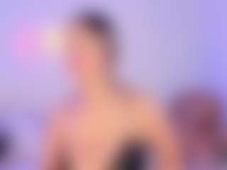 Lilii Moon's Live Sex Cam Show